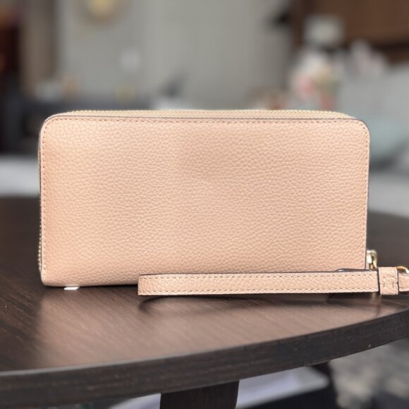 Coach - Long Zip Around Wallet w/ Wristlet Strap - Beige / Gold - Picture 4 of 4